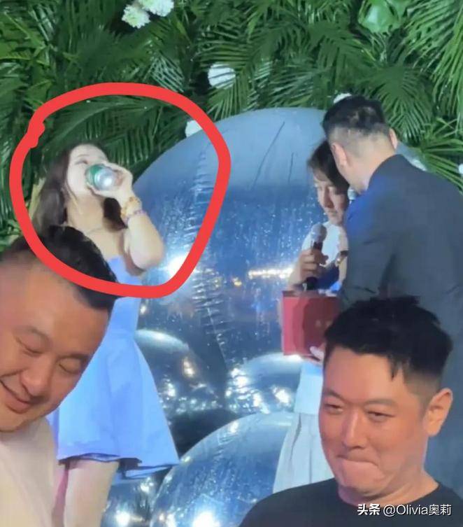 拳坛伉俪邹